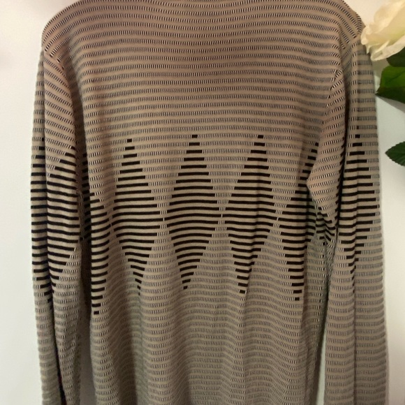 Armani Collezioni made in Italy sweater - Picture 4 of 4